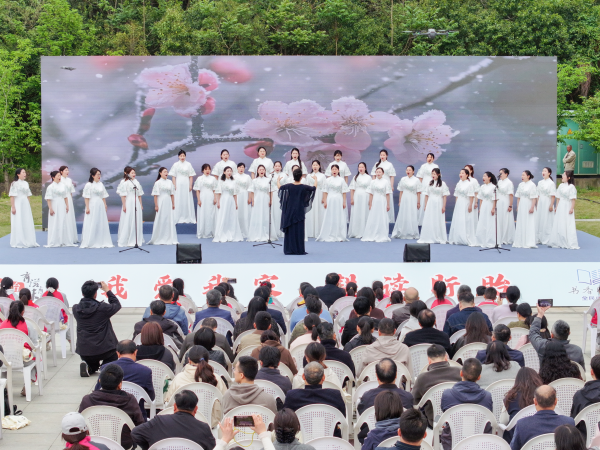 “全民閱讀活動周”暨“我愛我家 耕讀盱眙”親子閱讀行動1.png “全民閱讀活動周”暨“我愛我家 耕讀盱眙”親子閱讀行動1.png